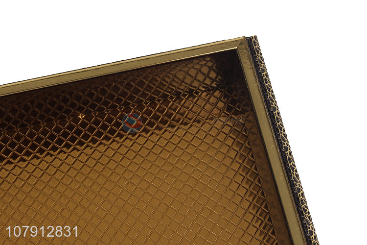 China Export Black Golden Retro Acrylic Cake Square Packaging Box