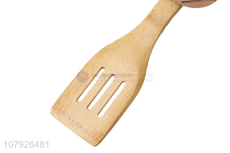 China manufacturer kitchen cookware reusable bamboo slotted turner egg spatula