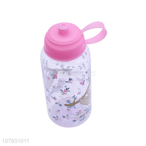 Yiwu market ladies drinking bottle flower printed plastic water bottle with handle