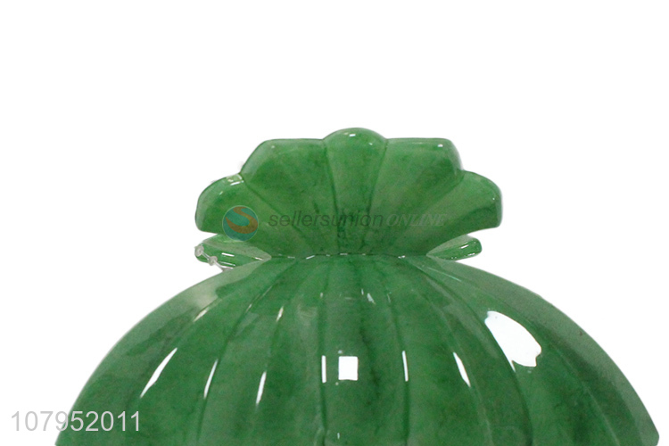 China factory plastic green non-slip women hair accessories hair claw clips
