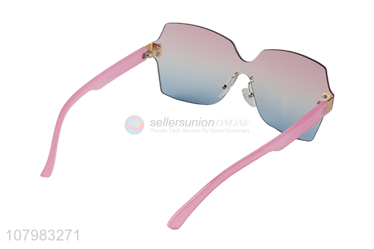 Factory Price Colorful Eyewear Cool Sunglasses With Good Quality