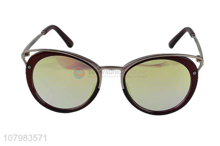 Custom Leisure Street Shooting Sunglasses Fashion Eyeglasses