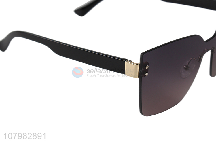 Good Quality Summer Street Shooting Sunglasses Fashion Eyewear