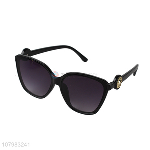 New Design Black Sun Glasses Popular Summer Sunglasses For Adults