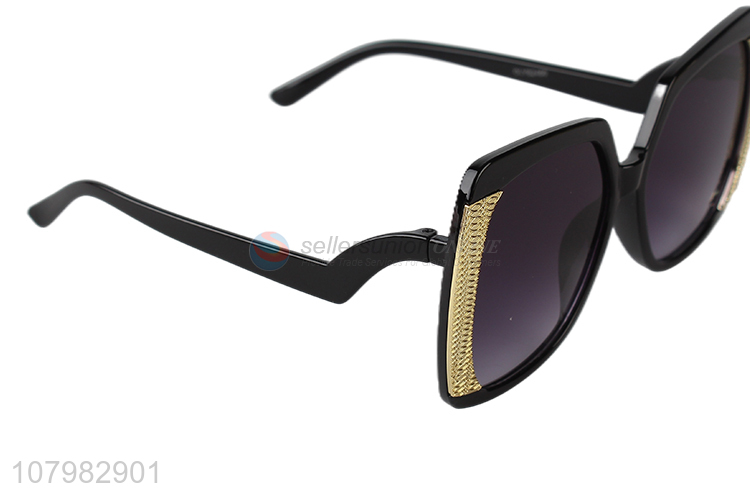 New Arrival Golden Border Eye Glasses Fashion Sunglass Wholesale