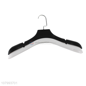 High quality wide non-slip plastic clothes hanger coat hanger for women