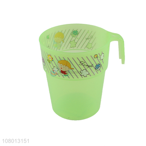 Good wholesale price green plastic water cup mouthwash cup