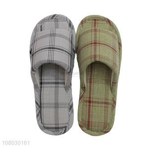 Yiwu market universal floor slippers sandals wholesale