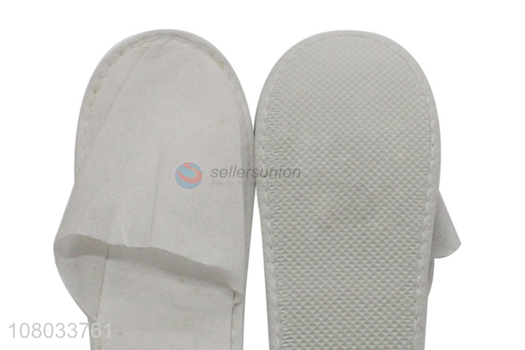 Good quality universal size slippers disposable slippers for men and women