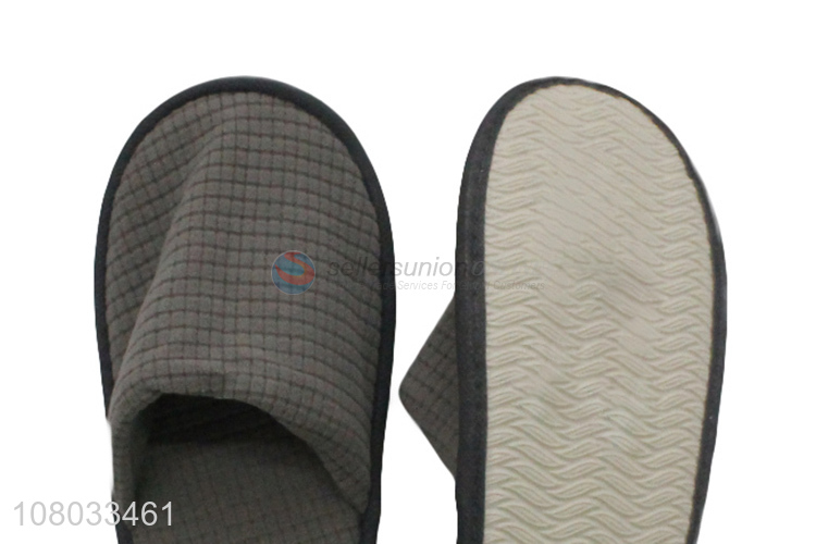Hot selling cheap disposable guest slippers non-slip indoor hotel slipper