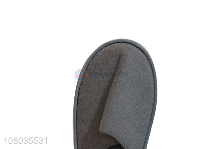 Yiwu wholesale grey universal hotel slippers for men