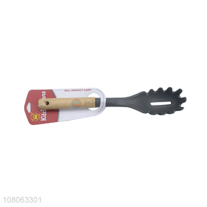 Factory price wooden handle silicone spaghetti spatula