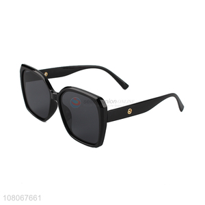 Online wholesale oversized shield sunglasses uv400 protection sunglasses