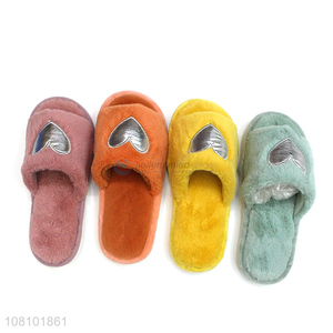 Good selling multicolor fuzzy soft winter slipper for women