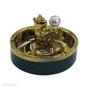 Yiwu wholesale creative ceramic ashtrays for office