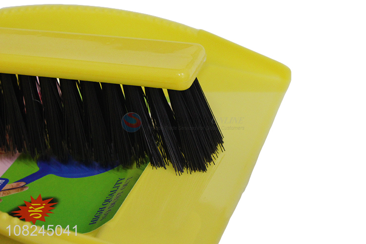 Hot selling creative plastic dustpan household cleaning supplies