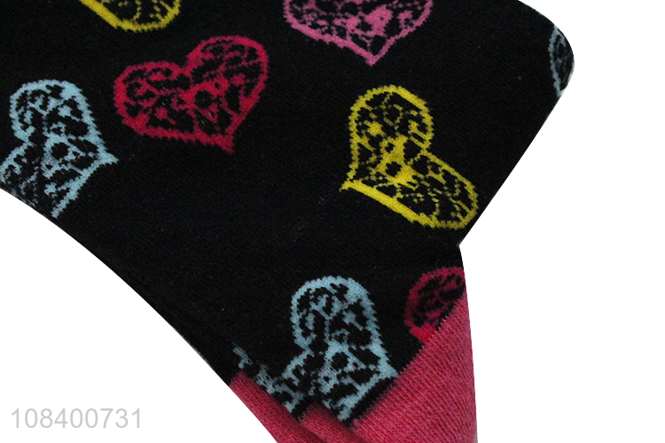 Yiwu wholesale heart pattern fashion cotton socks crew socks