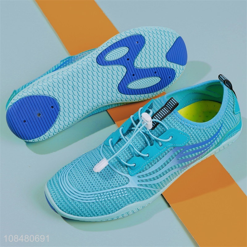 Wholesale men water shoes barefoot quick-dry aqua shoes for pool