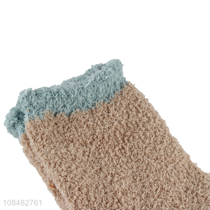 Wholesale women home socks thick cozy fuzzy coral fleece socks