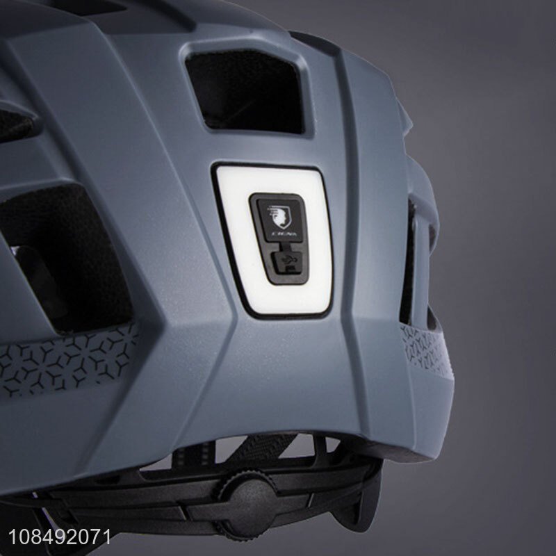 Factory price fashion mountain bike sports breathable helmet