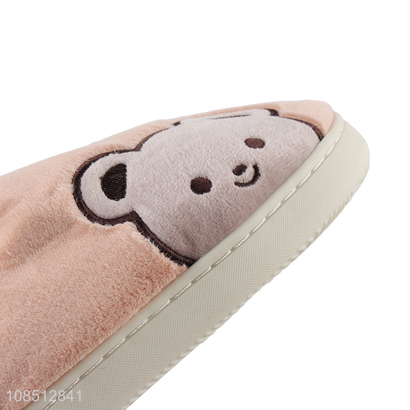 Hot selling women's slippers cute comfy short plush indoor slippers
