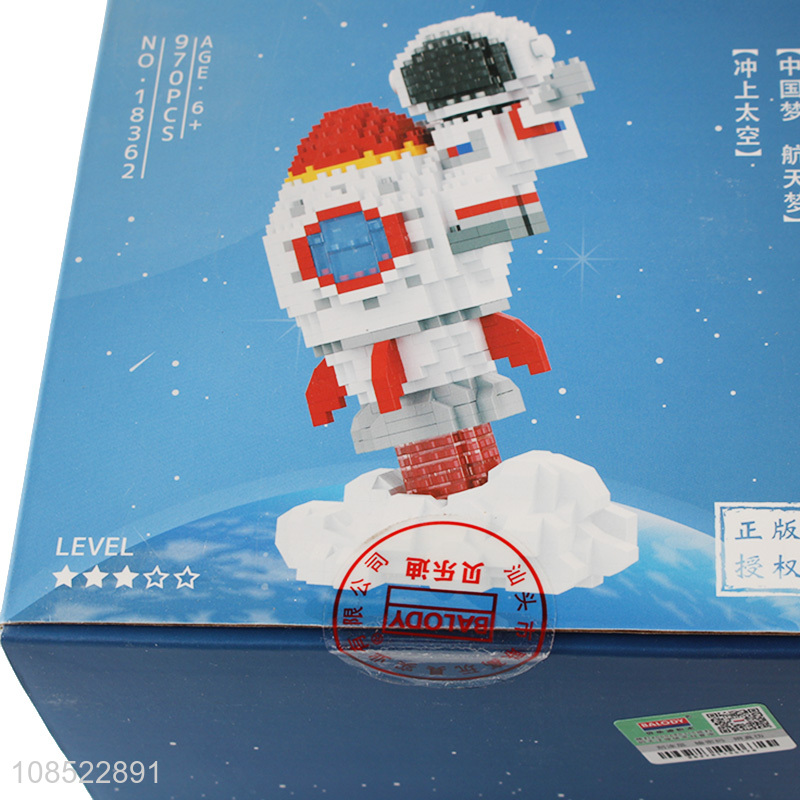 Good price astronaut buiding blocks set taikonaut building block kit