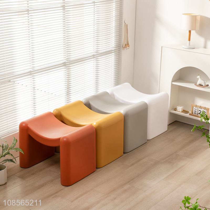 China imports household small plastic curved shoe changing stool