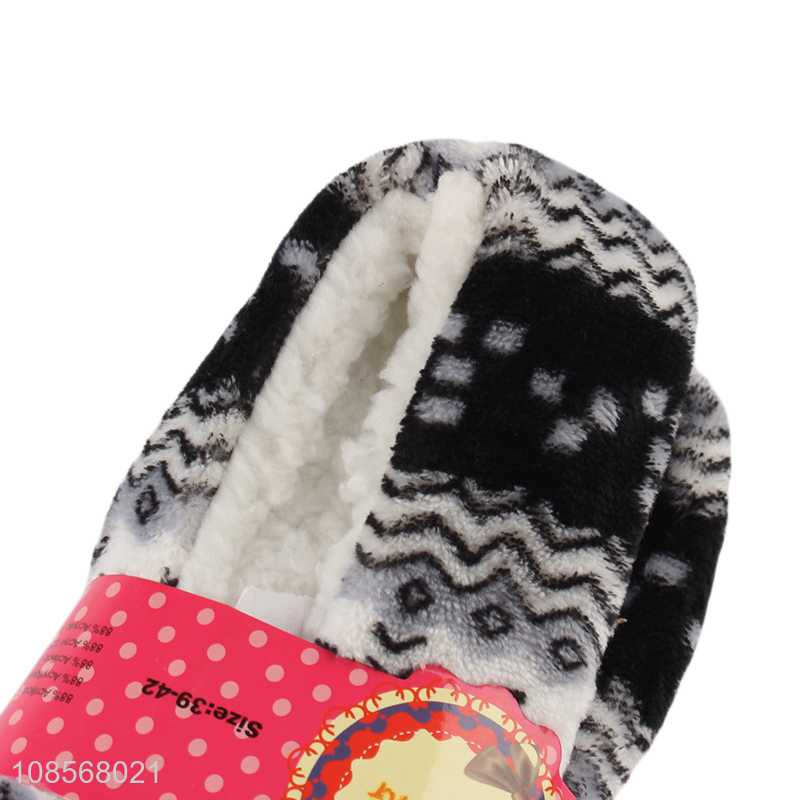 Low price comfortable soft warm indoor floor home slippers