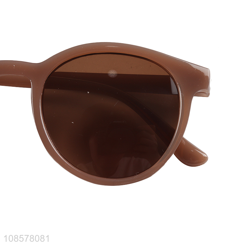 Wholesale retro plastic sunglasses milk tea color sunglasses