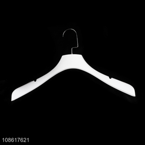 Good quality heavy duty plastic suit hanger anti-slip outerwear hanger