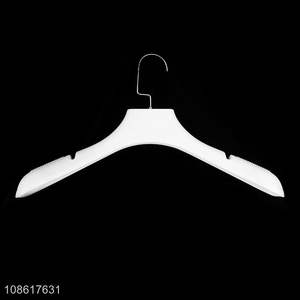Factory price wide plastic clothes hanger for suit storage & display