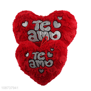 Good Quality Fluffy Valentine's Heart Throw Pillow For Decoration