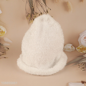 Yiwu factory white winter thickened knitted hat beanies hat