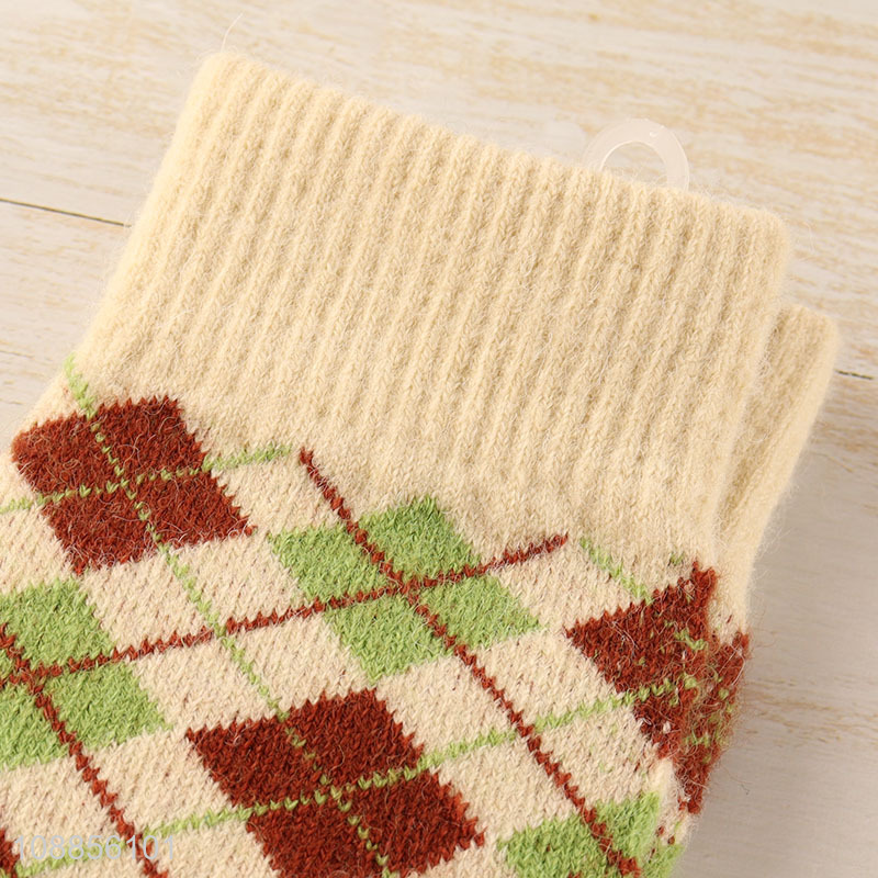 Hot selling winter knit gloves touch screen gloves for men women