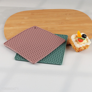 Popular products square silicone non-slip heat pad for home