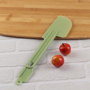 High quality BPA Free plastic cake cream scraper baking spatula