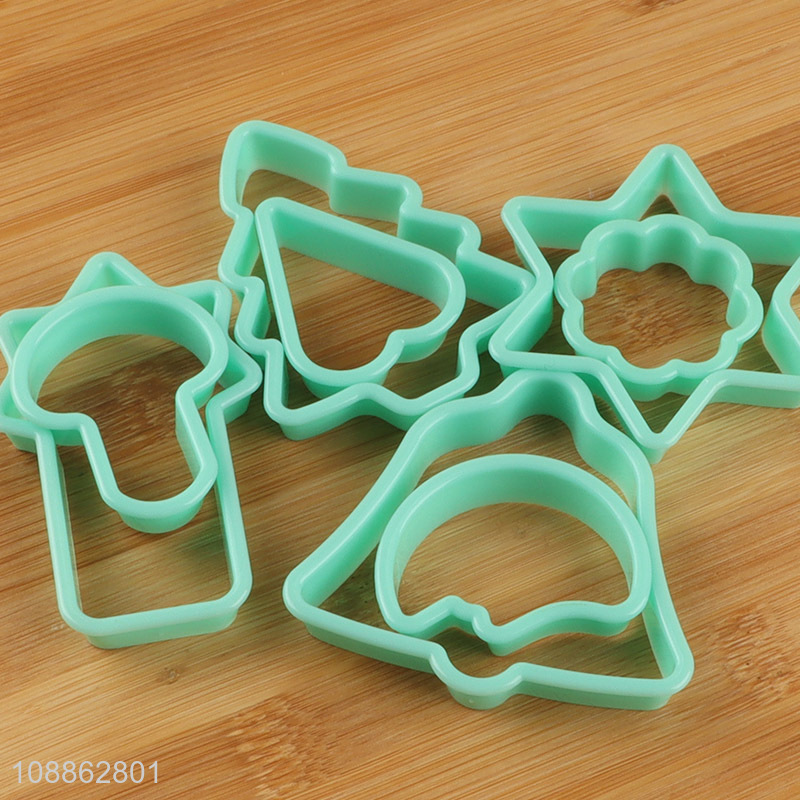 High quality 8-piece food grade plastic cookie cutter set for baking