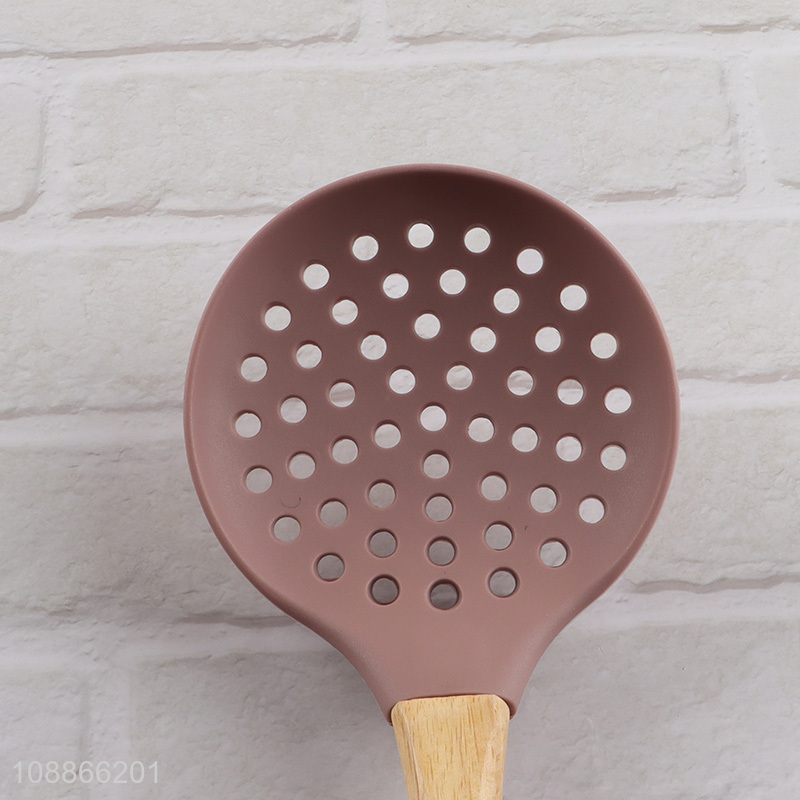 China imports heat resistant silicone cooking skimmer with wooden handle