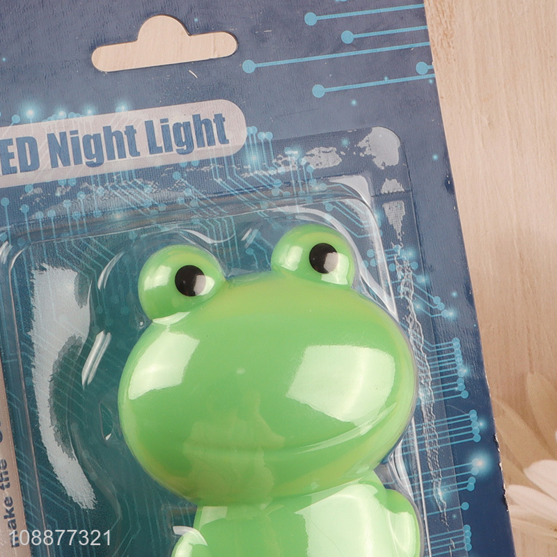 Wholesale cartoon frog plug-in led night light for boys girls