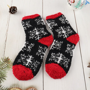 Factory supply Christmas socks fluffy Xmas holiday slipper socks