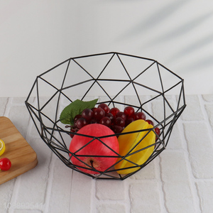 Hot selling geometric metal wire fruit bowl fruit storage basket