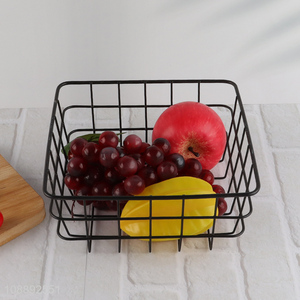 Wholesale metal wire fruit vegetable storage basket for bread snacks