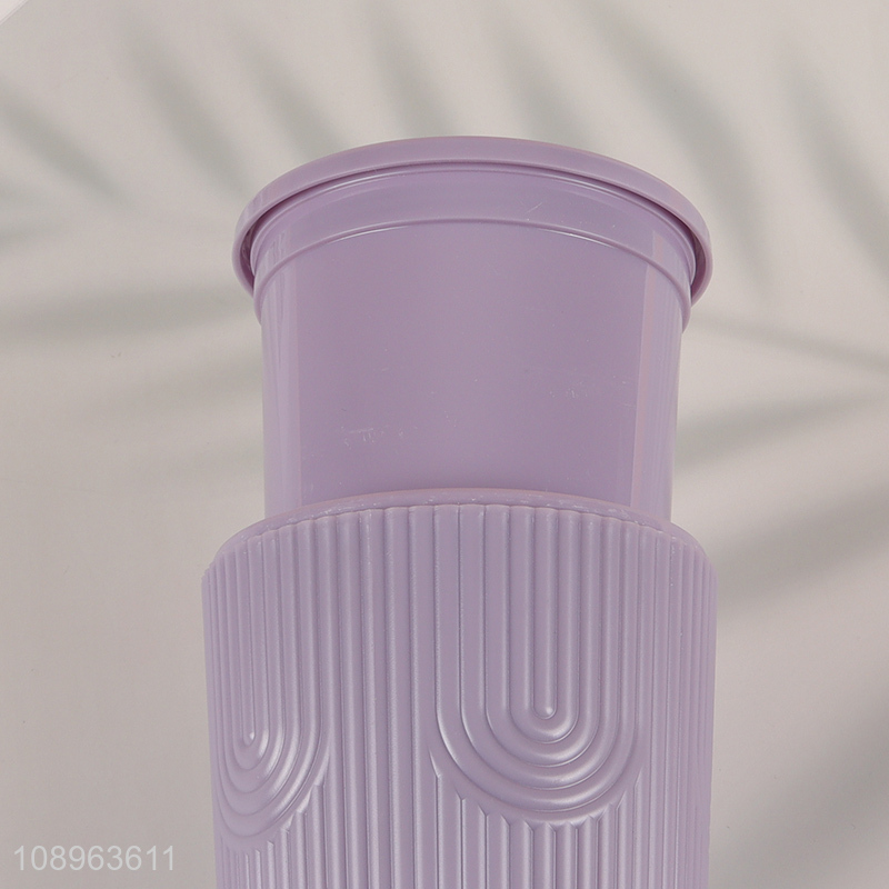 Factory price purple 660ml plastic cup water cup with lid&straw