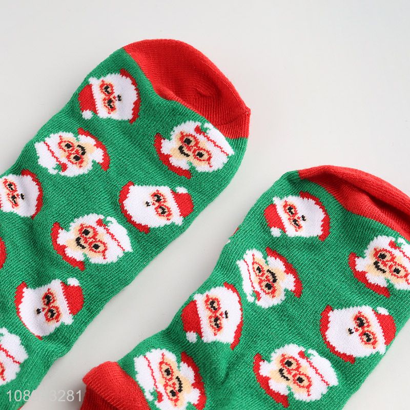 Hot Selling Winter Cozy Christmas Crew Socks Mid-Calf Socks for Women