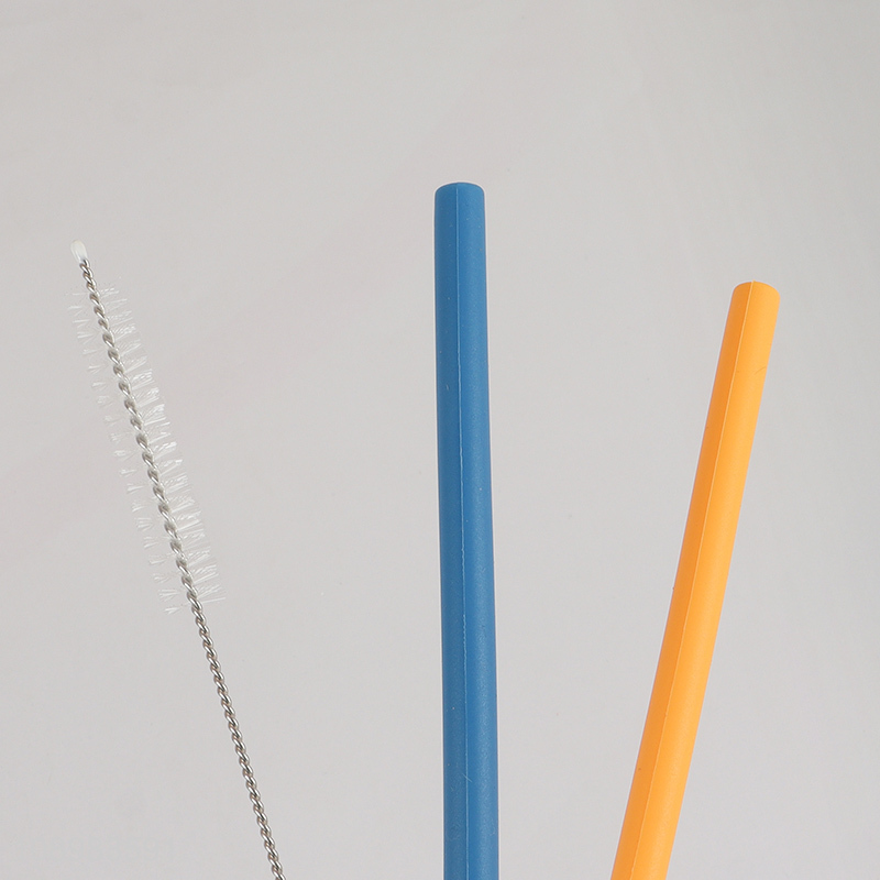 Wholesale Food Grade Silicone Drinking Straws Set with Straw Cleaner Brush