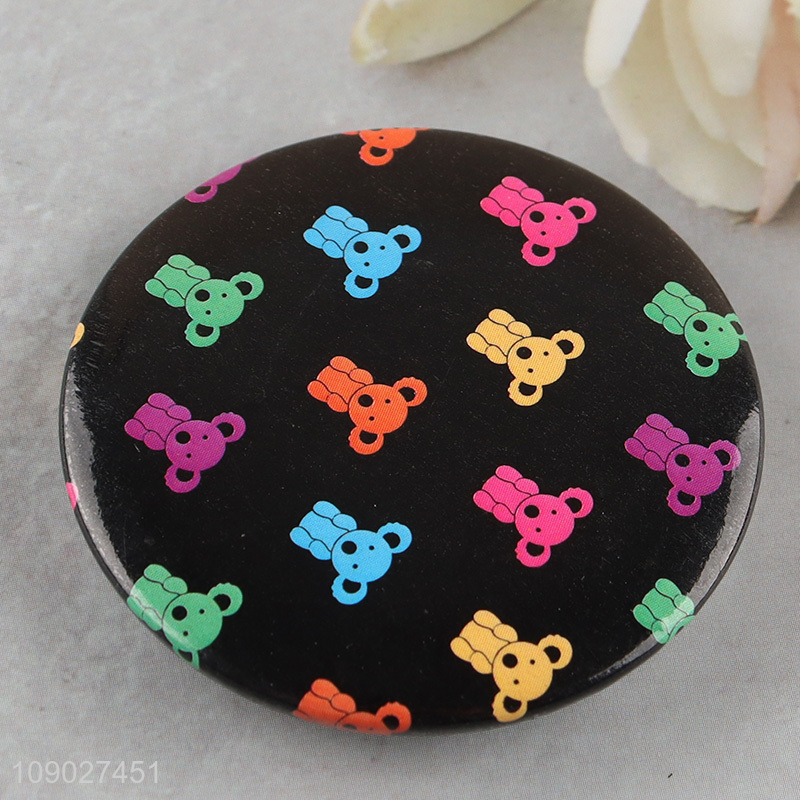 Good quality multicolor bear pattern round chest badge for gifts