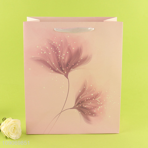 China supplier portable gifts packaging paper bag shopping bag