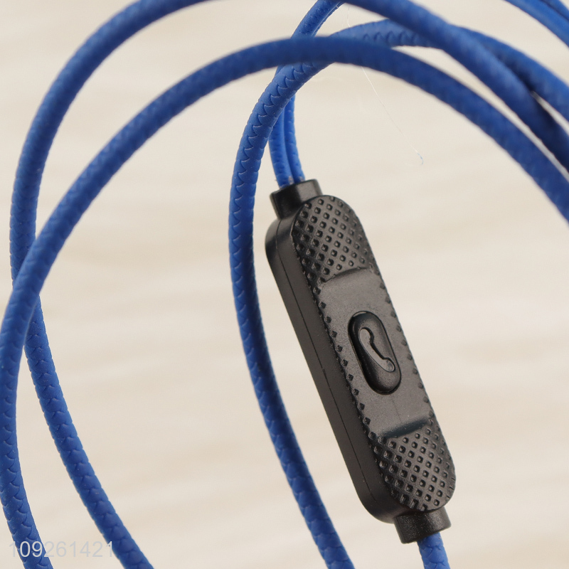 China Wholesale Stereo In-Ear Wired Headphone for Mobile Phones Laptops