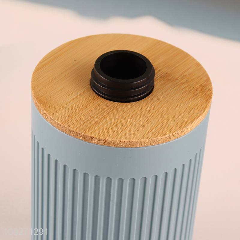 Good selling hand pressure bathroom accessories liquid soap dispenser