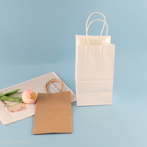 Low price white <em>paper</em> <em>bag</em> gifts packaging <em>bag</em> for sale